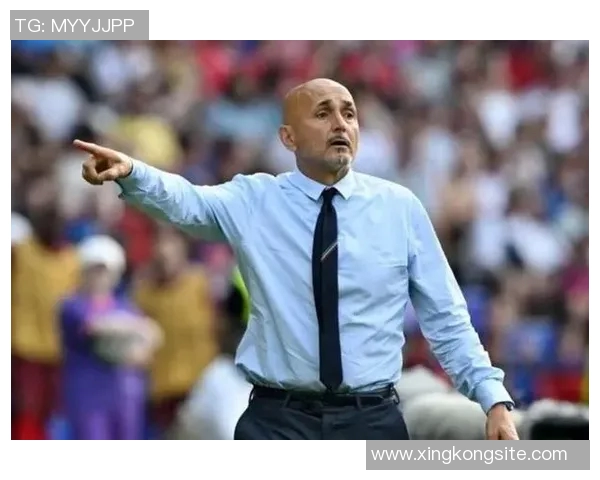 弗拉霍维奇因伤缺席斯帕莱蒂期待伊尔迪兹扮演托蒂式伪九角色 弗拉霍维奇因伤缺席斯帕莱蒂期待伊尔迪兹扮演托蒂式伪九角色