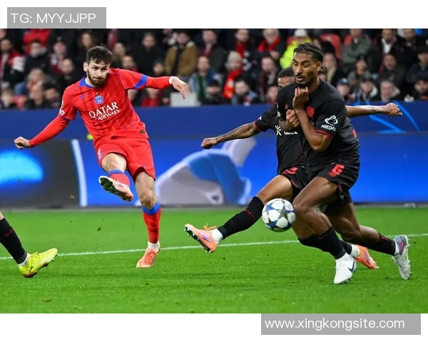 马竞发布欧冠客战阿森纳海报朱利亚诺西蒙尼独自亮相引关注 马竞发布欧冠客战阿森纳海报朱利亚诺西蒙尼独自亮相引关注