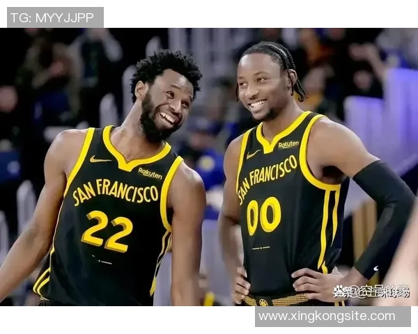 科尔称赞库明加成长显著角色定位清晰出手减少无所畏惧